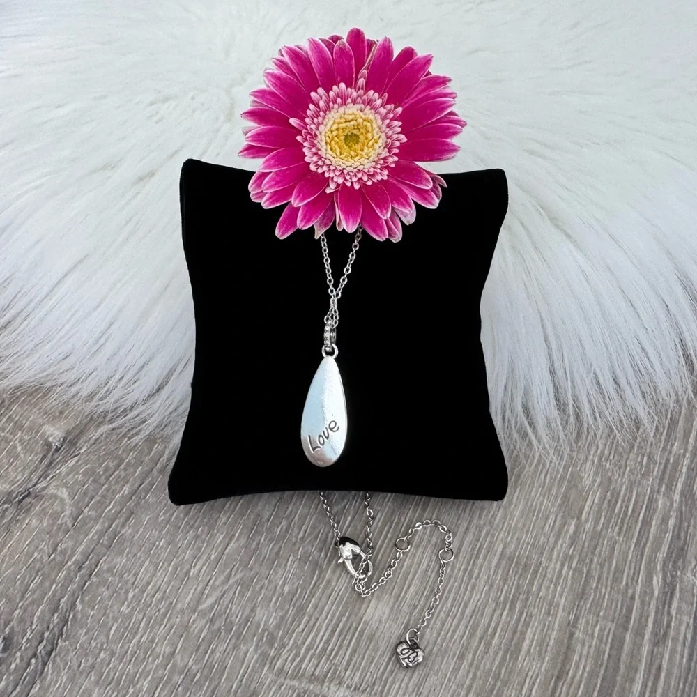 ✨💖BRIGHTON Retired Alice “Love” Reversible Teardrop Pendant Adjustable Necklace